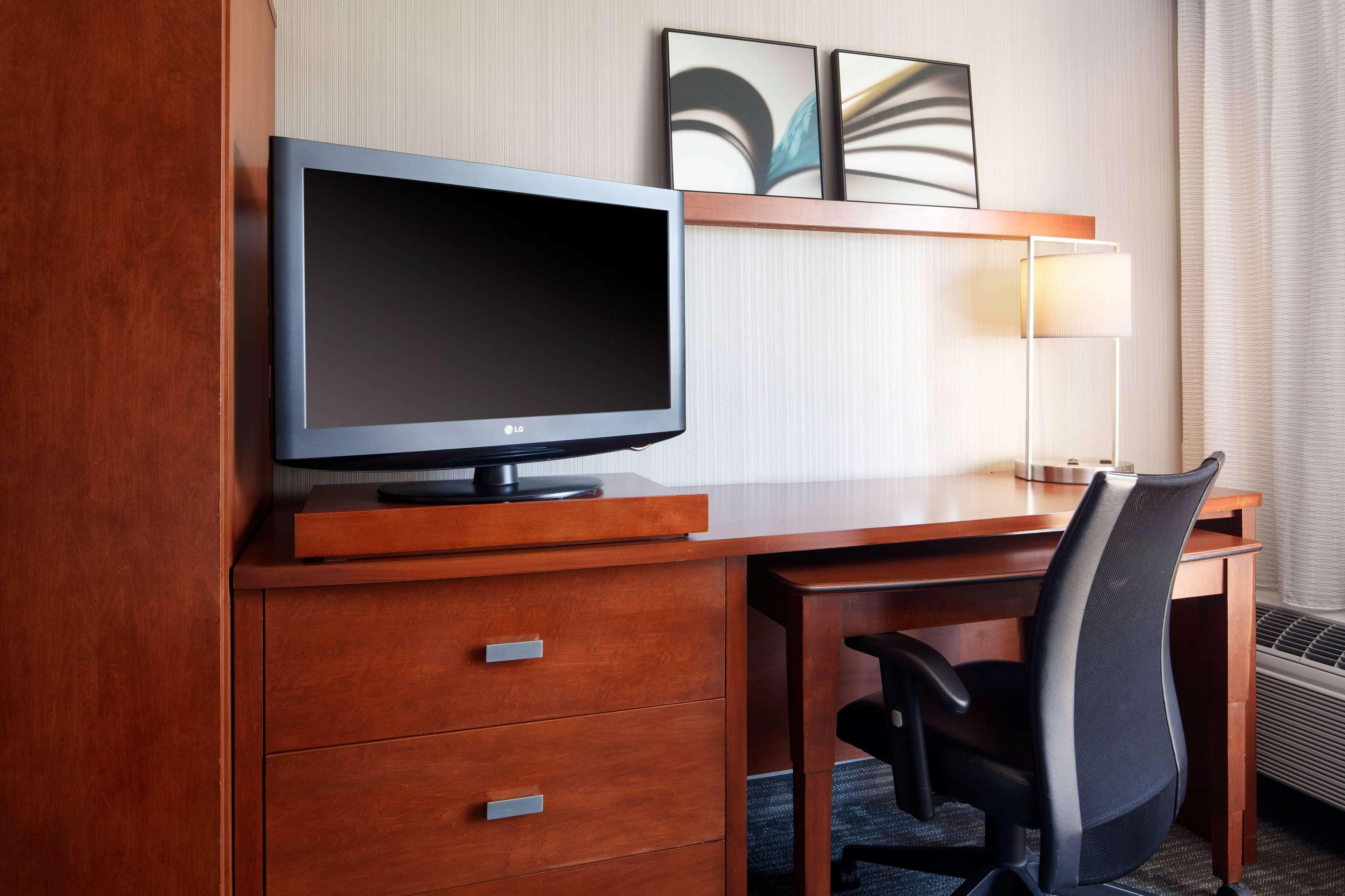 Sonesta Select Boston Milford Hotel Buitenkant foto
